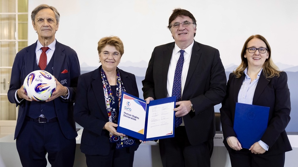 Euro dames 2025 : la déclaration des droits humains signée