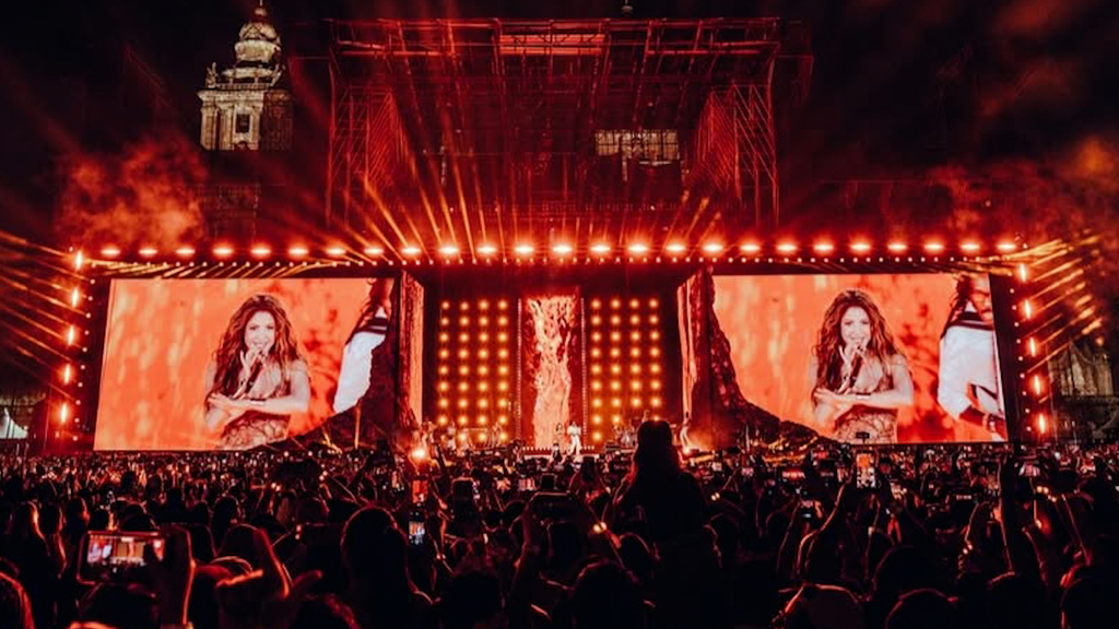 400'000 Zuschauer*innen - Shakira gibt das grösste Open-Air-Konzert Mexikos
