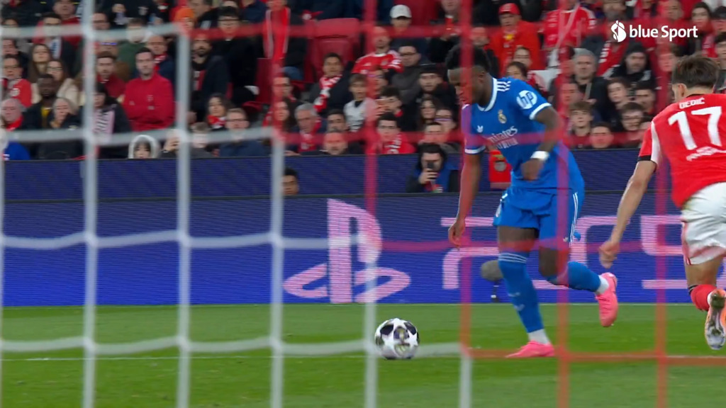 Vinícius Júnior apre le marcature a Lisbona