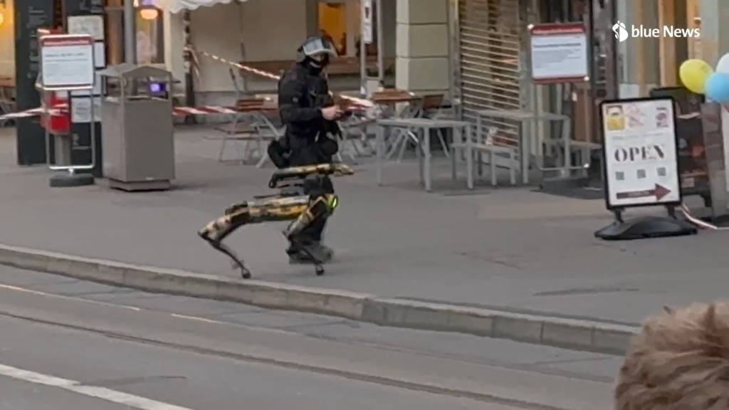 Polizei-Einsatz mit Roboter-Hund in der Altstadt von Bern