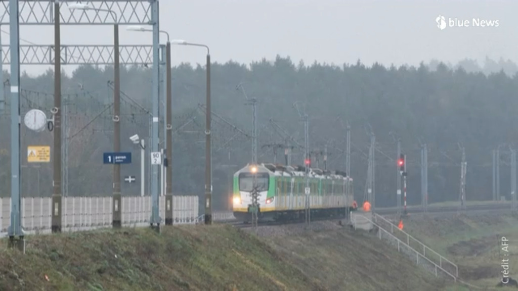 Varsovie dénonce le sabotage d'une voie ferroviaire menant vers l'Ukraine.