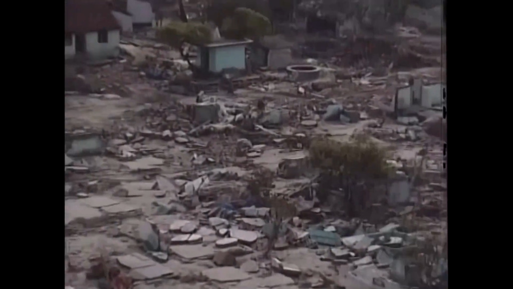 Menschen gedenken Opfern der Tsunami-Katastrophe vor 20 Jahren