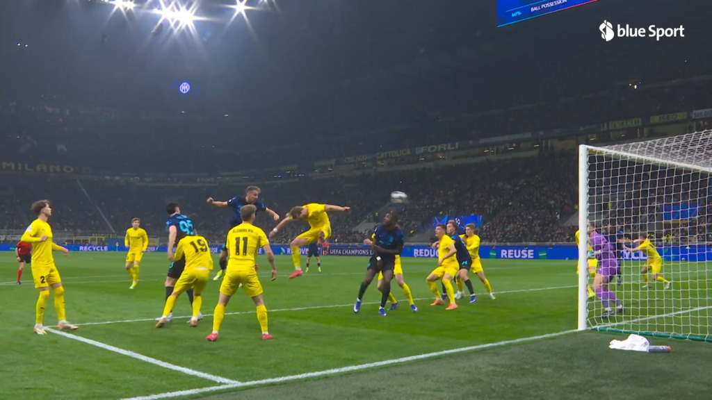 28. Minute: Frattesi prüft Bodö-Goalie Haikin 