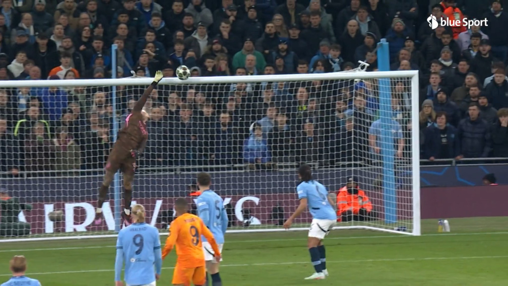 Vinicius trifft nur die Latte