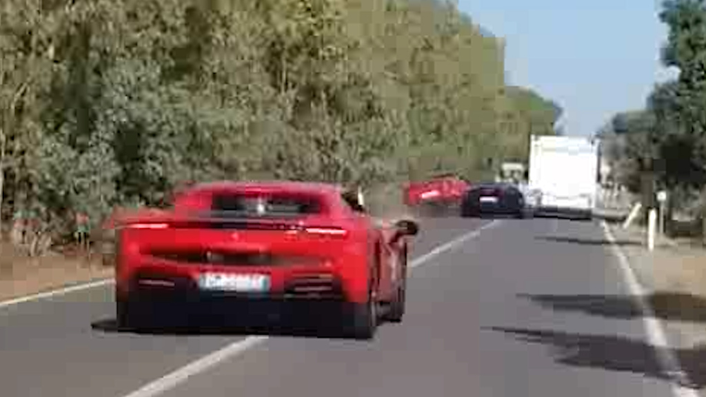 Deutsche filmen den fatalen Ferrari-Crash von Sardinien