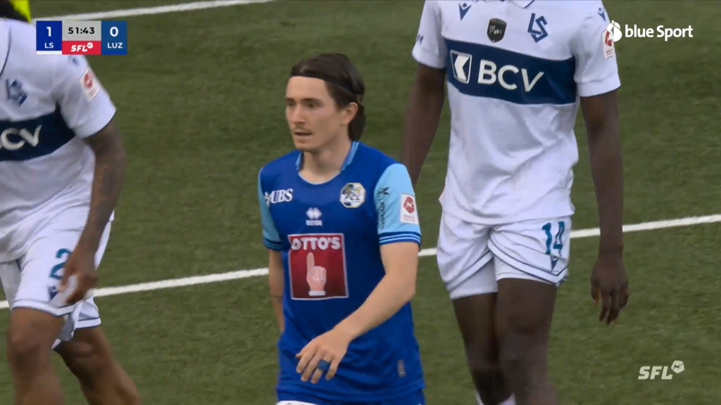52. Minute: Di Giusto trifft nur die Latte