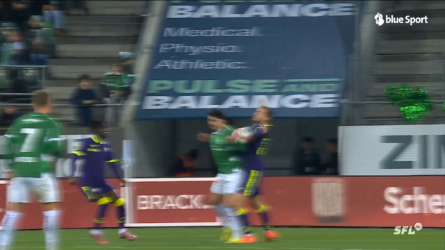 Schiri-Experte Klossner über Handspiel-Szene in St.Gallen: «Das darf nicht passieren. Das muss Penalty geben.»