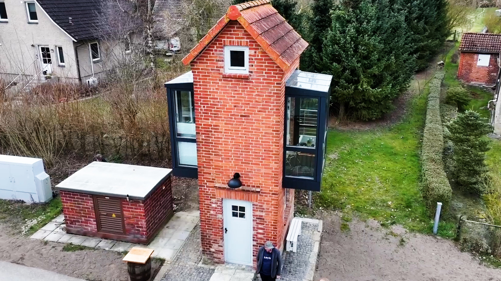 Ehemaliges Trafogebäude: Das ist das wohl kleinste Ferienhaus der Welt