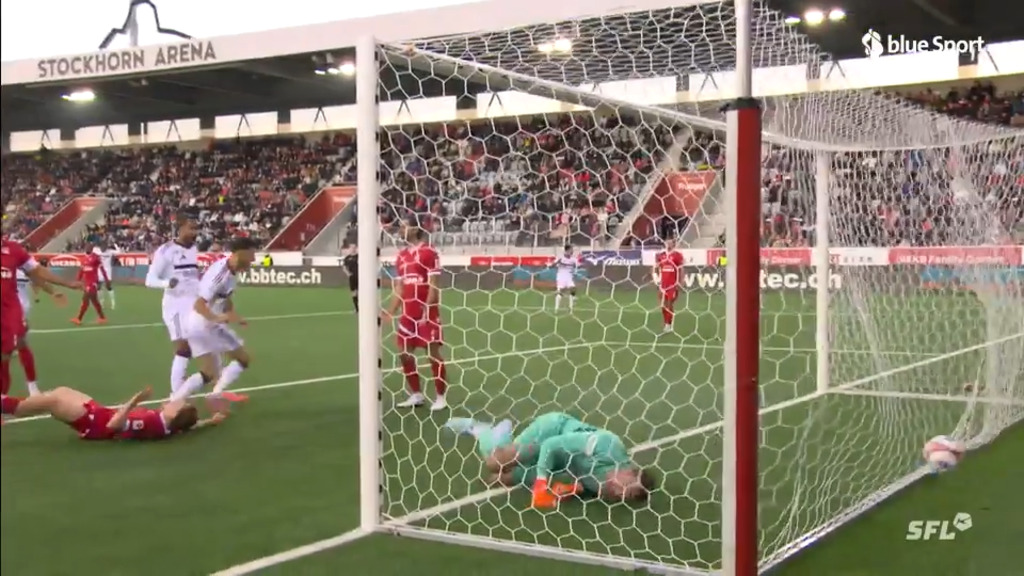 Stevanovic köpft Servette früh in Führung