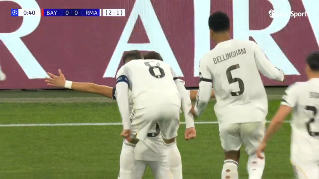 Neuer sbaglia, Real in vantaggio!