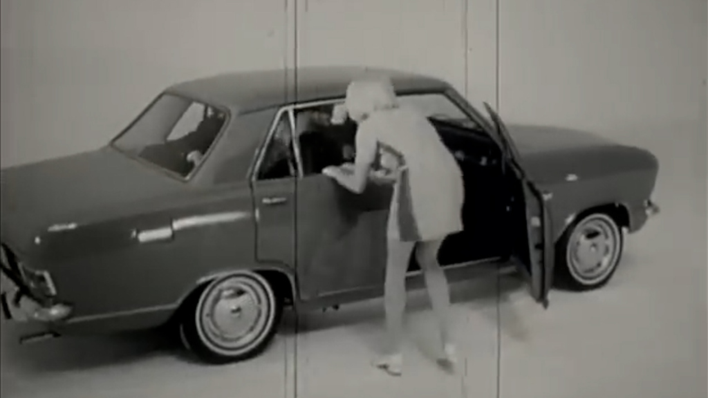 Erster Werbeblock der Schweiz: Yvonne machts für Motoren und Marianne bleibt lieber anonym