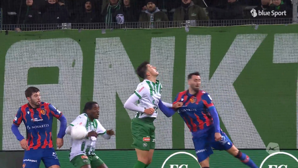 Vallci schiesst St.Gallen in Führung – aber war da nicht eine Hand dran?