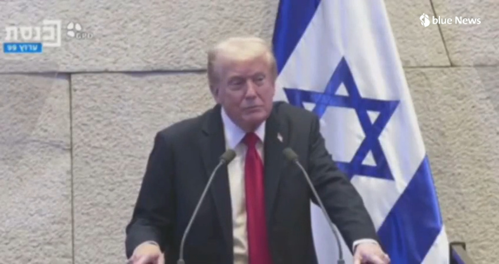 Due deputati protestano