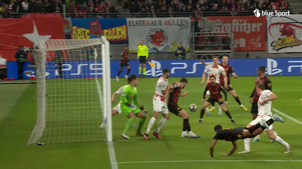 30. Minute: Rodri verpasst das 2:0 für City