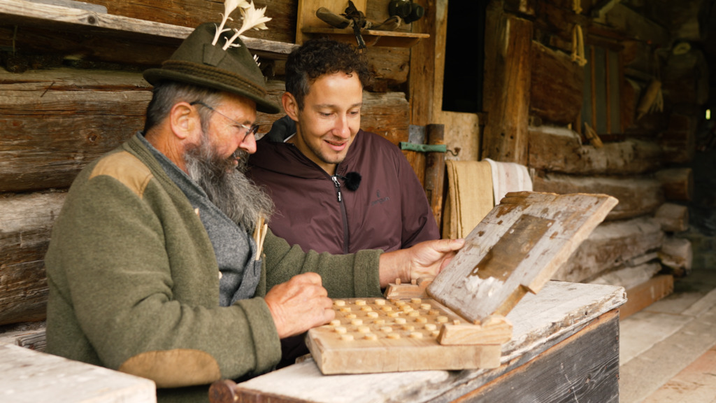 «blue News oltre i confini»: Ecco quando i nazisti perseguitavano i contrabbandieri grigionesi in alta montagna