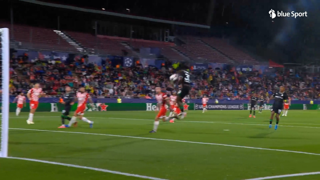 Lotomba vergibt das 4:2 für Feyenoord