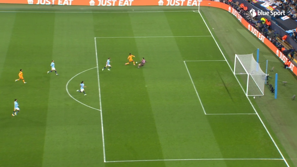 Real will einen Penalty – aber Vini steht knapp im Abseits