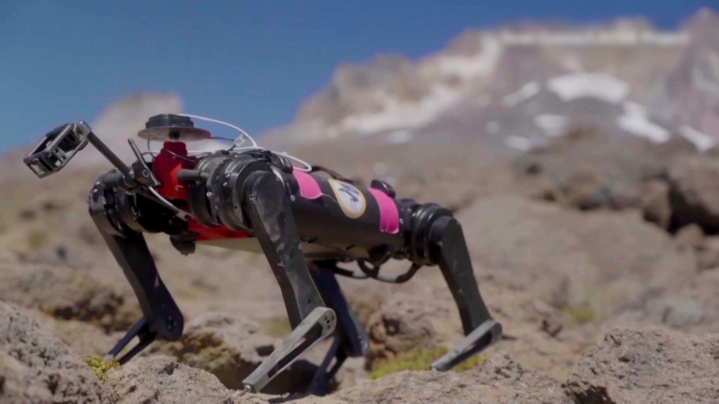 Forschung // Dieser Roboter soll auf dem Mond Daten sammeln