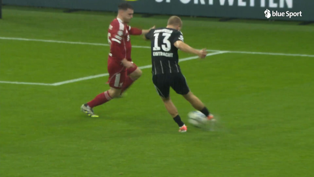 Frankfurt schockt Liverpool