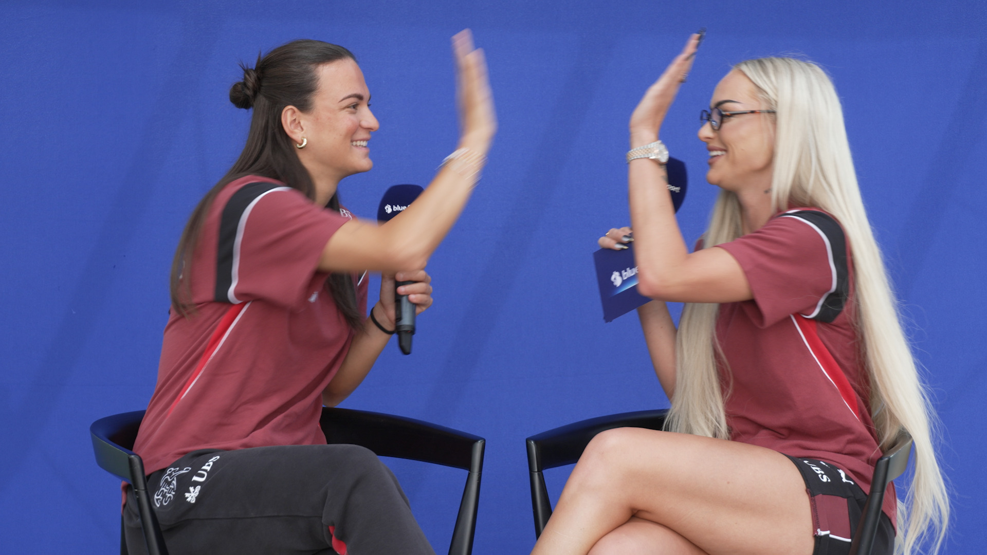 Belle mere aux gros seins