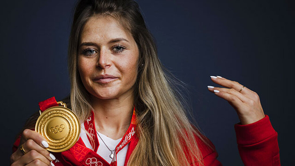 Gut-Behrami und Suter müde aber glücklich zurück in der Schweiz