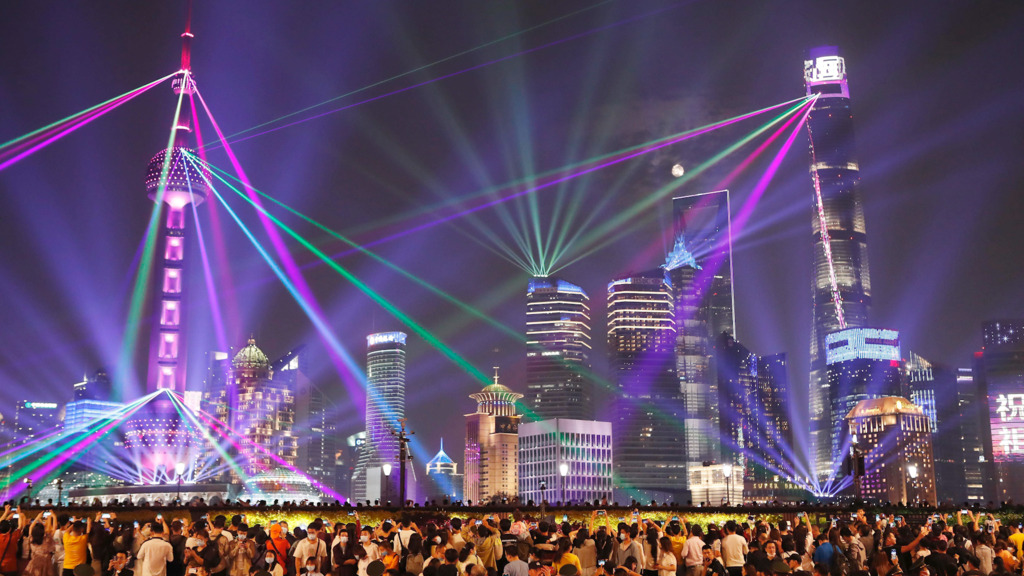 Laser, Drohnen, Projektionen – Shanghai feiert das grösste Lichtspektakel des Jahres
