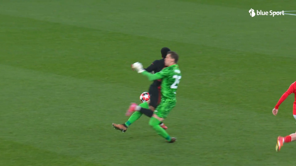 Szczesny kracht in Balde – Pavlidis bedankt sich