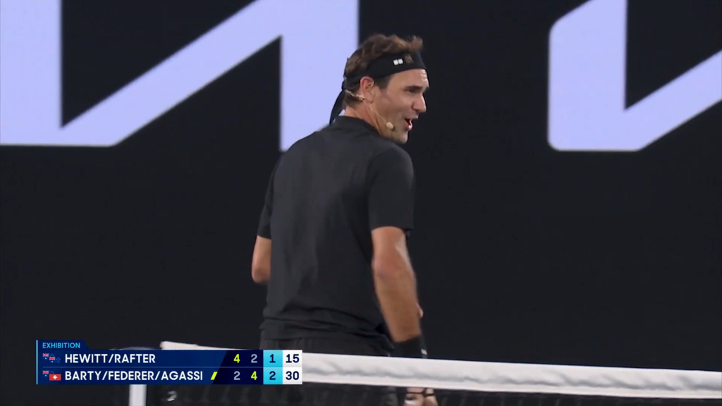 Federer glänzt bei Showmatch in Melbourne