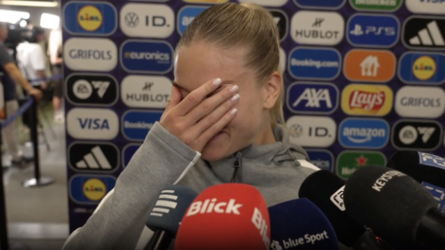 Nadine Riesen bricht beim Interview in Tränen aus