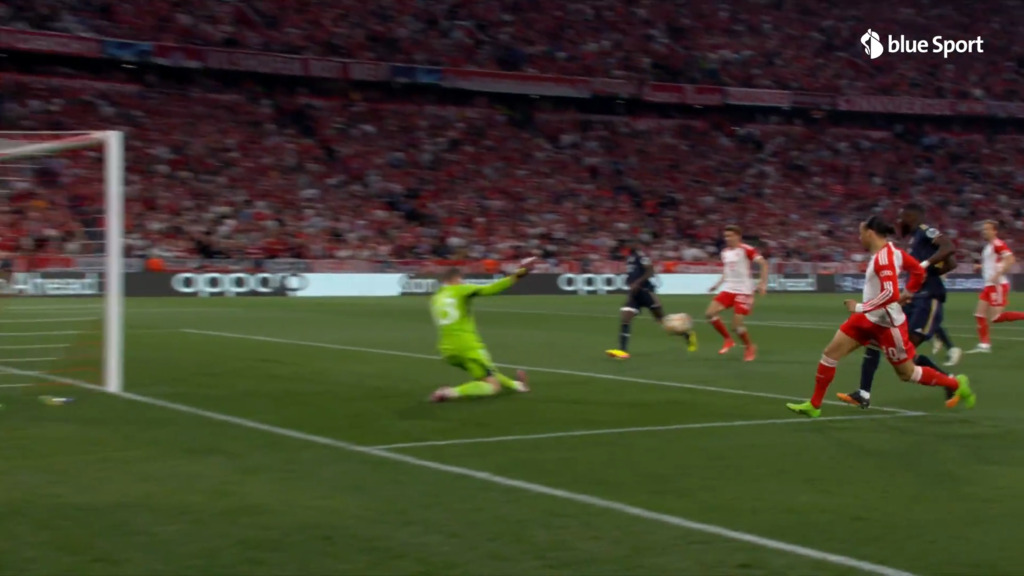 Sané mit der ersten Bayern-Chance nach 39 Sekunden