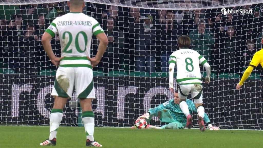 Hexer Keller hält Celtic-Penalty