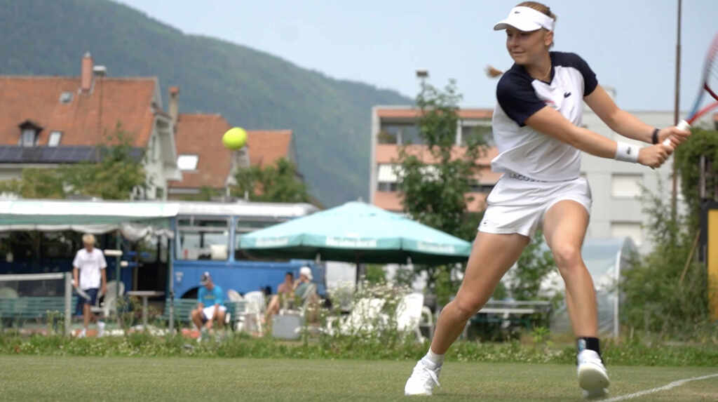 Rasentennis in der Schweiz? Gibt's!