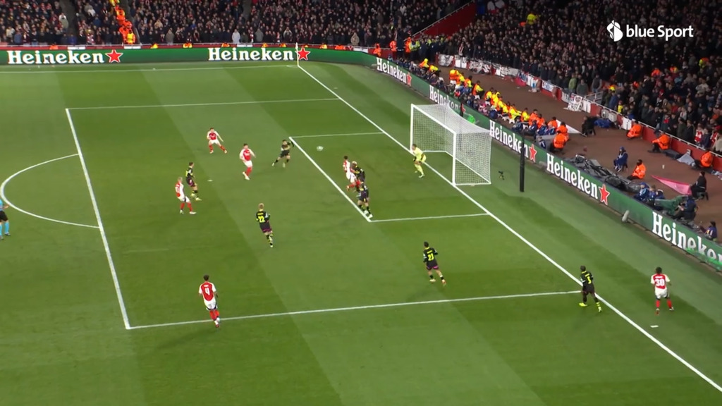 Rice köpft Arsenal in Führung