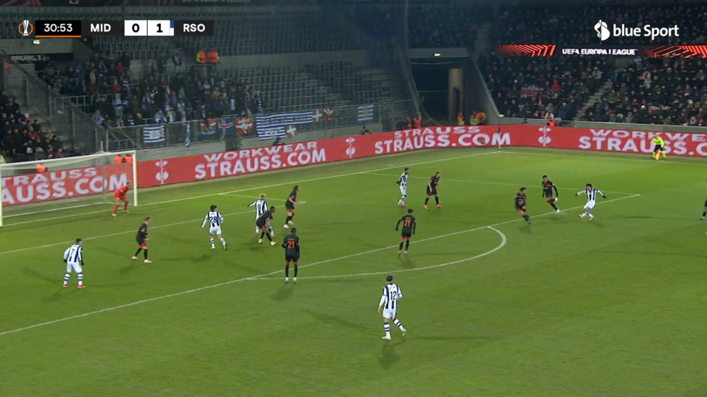 Takefusa Kubo mit Traumtor zum 2:0