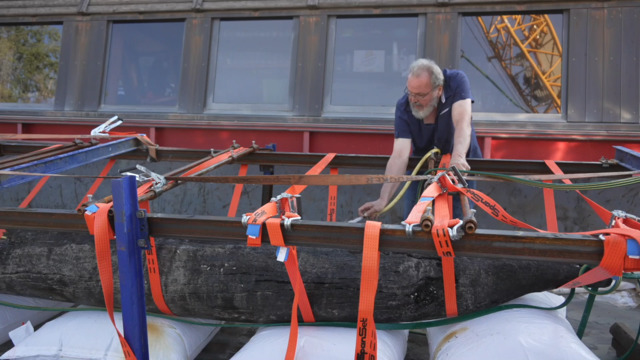 Sensationsfund im Neuenburgersee: Archäologen bergen Einbaum