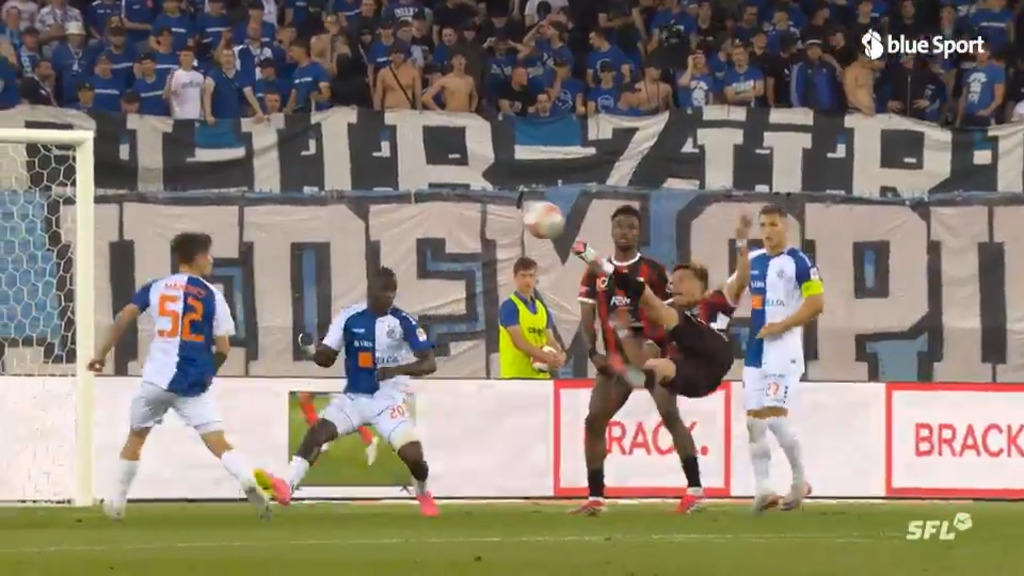 Aaraus Elias Filet trifft per Traumtor zum 1:1