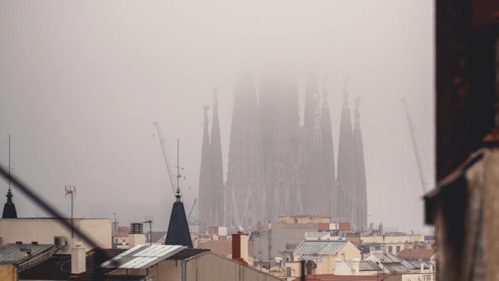Gaudís grösster Traum wird Albtraum für Bewohner – Sagrada Família vor Vollendung – doch jetzt droht Barcelona der grosse Häuserkampf