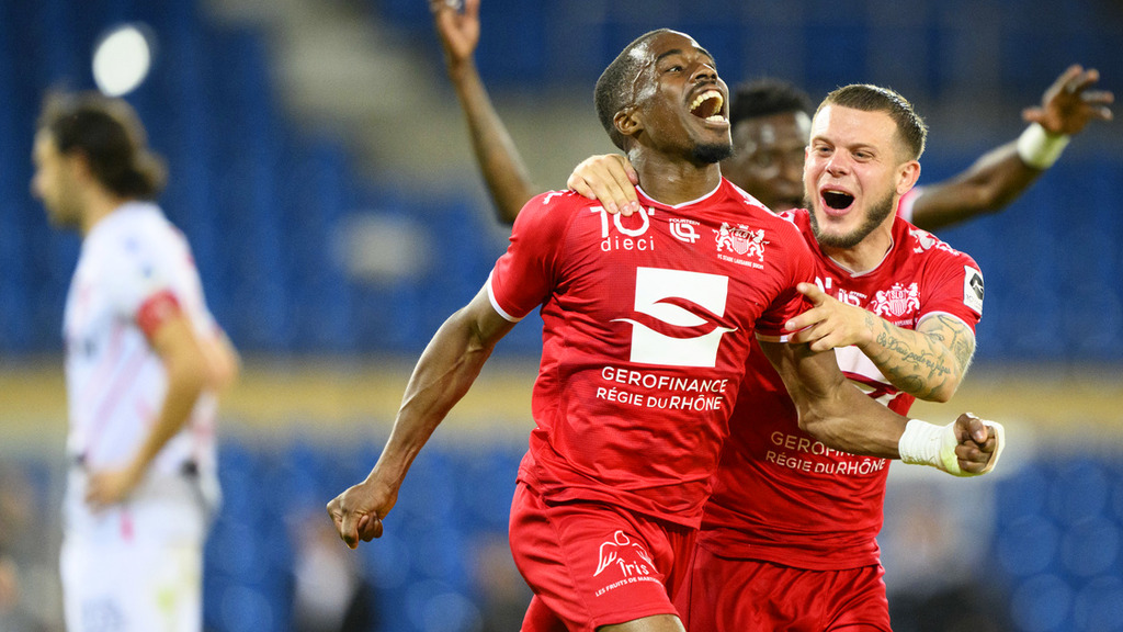 Le but magique de Teddy Okou !