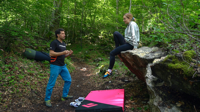 Fitnesstrend Bouldern: So wirst du selbst zum ruhenden Felsen