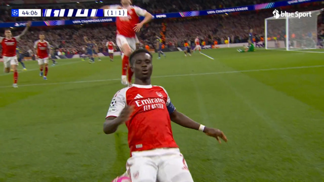 Arsenal ouvre le score juste avant la mi-temps