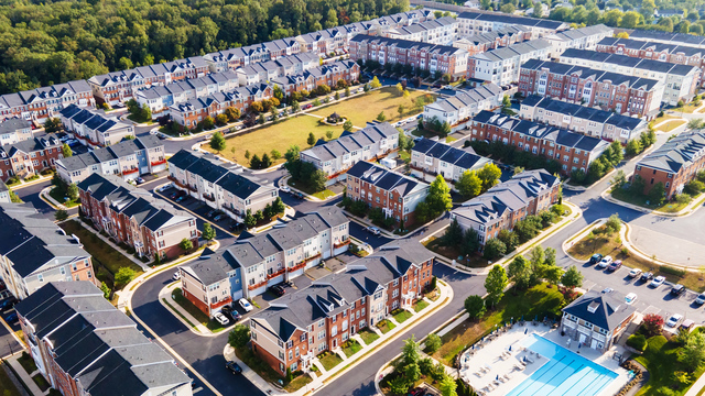 Wegen KI-Boom: Eine Kleinstadt macht Milliarden und die Bewohner fliehen