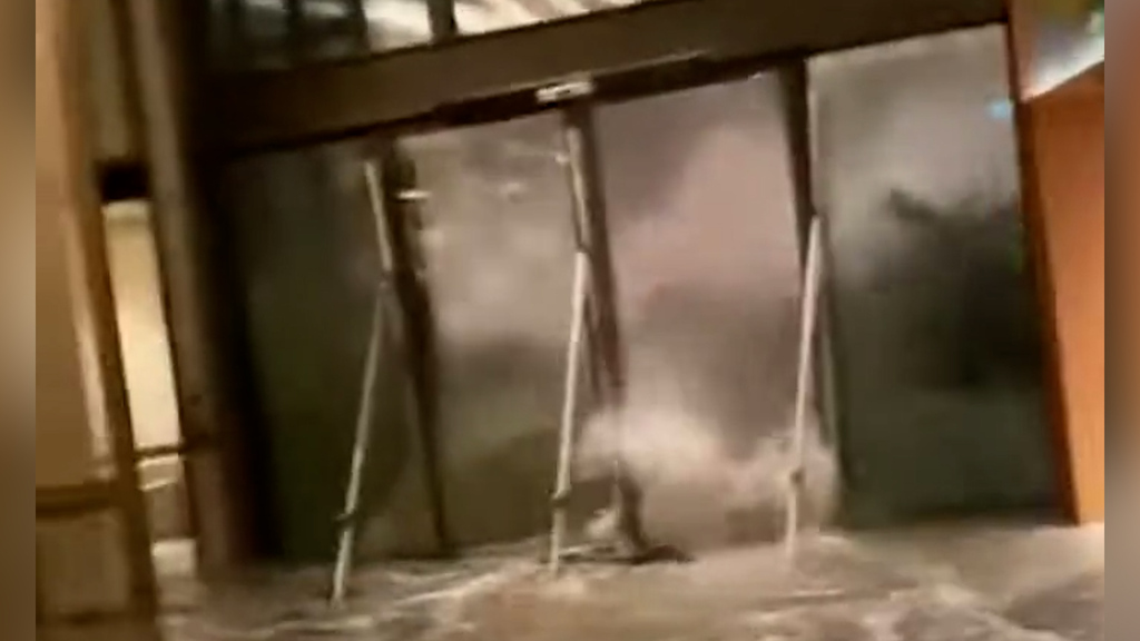 Super-Taifun «Ragasa» verwüstet Asien: Flut zerstört Hotel-Lobby in Sekunden