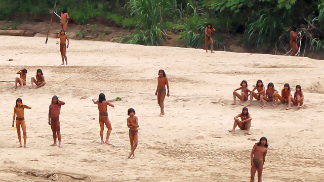 Fast verschwunden – Die letzten unkontaktierten Völker kämpfen ums Überleben