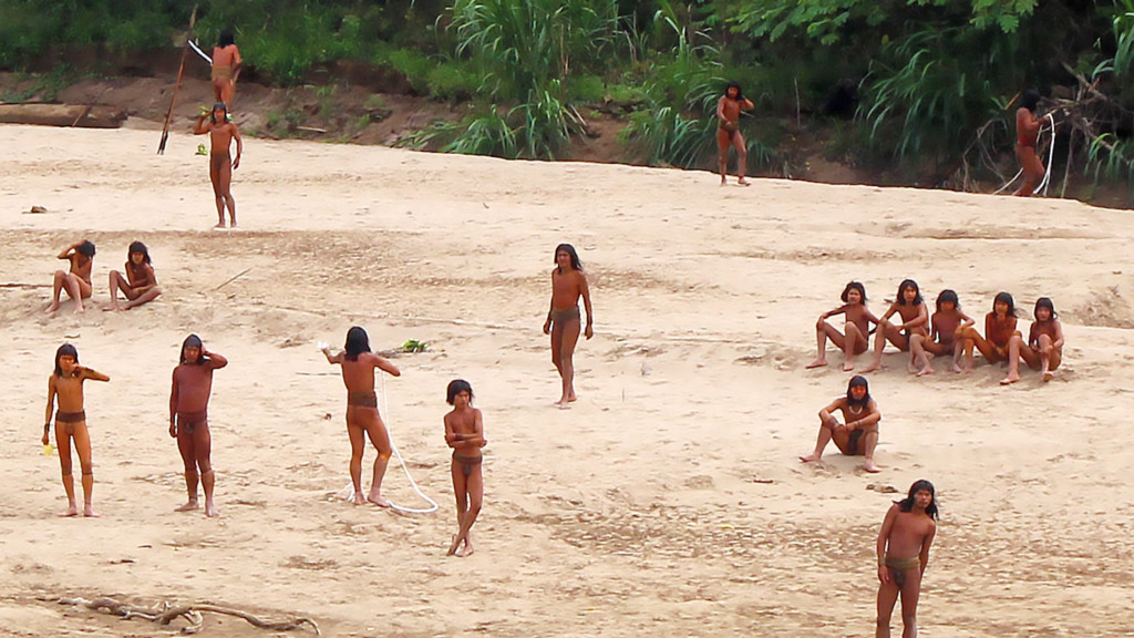 Fast verschwunden – Die letzten unkontaktierten Völker kämpfen ums Überleben