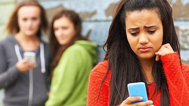 Cybermobbing: «Leute, die Hass verbreiten, fühlen sich stärker»
