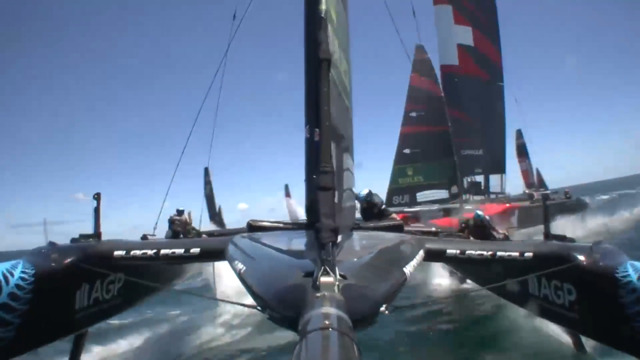 Schreckmoment in Perth: Schweizer SailGP-Team kollidiert mit Neuseeland 