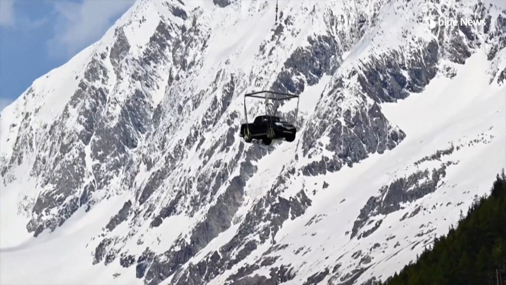 Blatten : les sauvetages d'animaux et de biens personnels se poursuivent