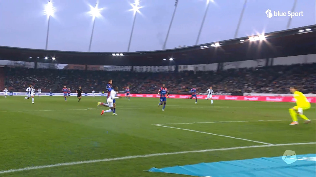 Nach diesem Schubser gibt es Penalty für den FCZ