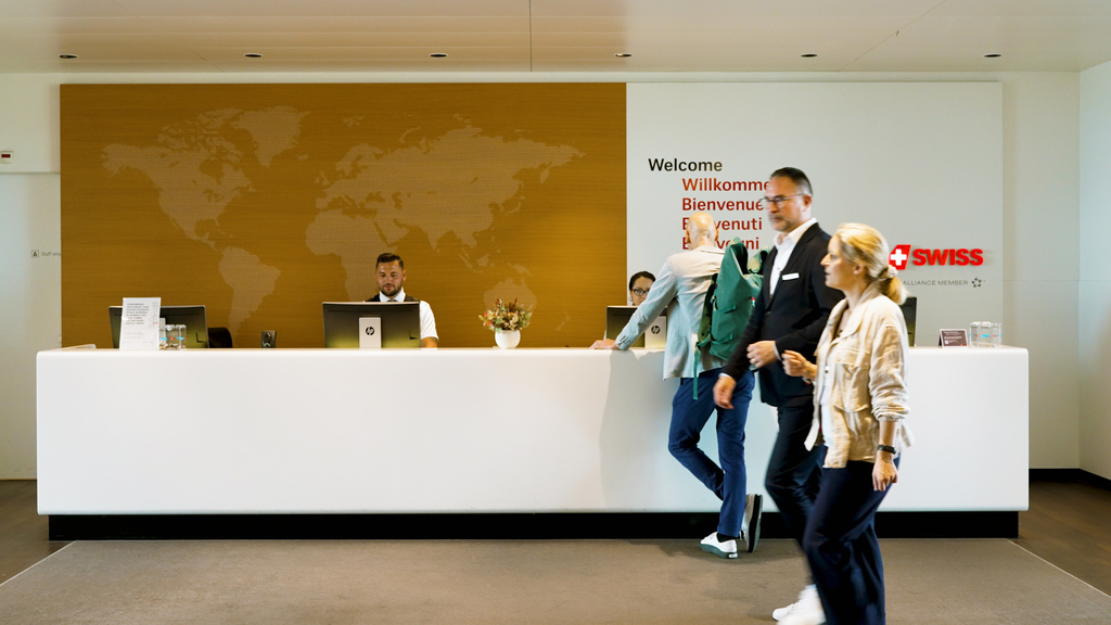 Fliegen wie ein VIP: Mit dem Economy-Ticket in die Lounge – lohnt sich das?