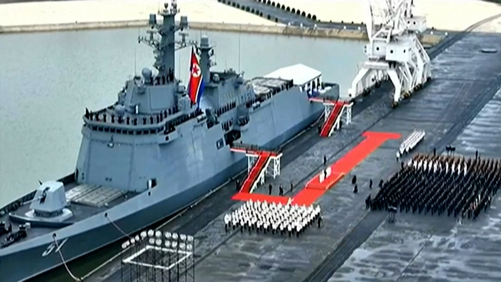Hat Putin Finger im Spiel? Kim Jong-un präsentiert seinen neuen 5000-Tonnen-Zerstörer